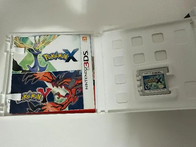Jogo Pokémon X - 3DS (Usado) - Foto 2