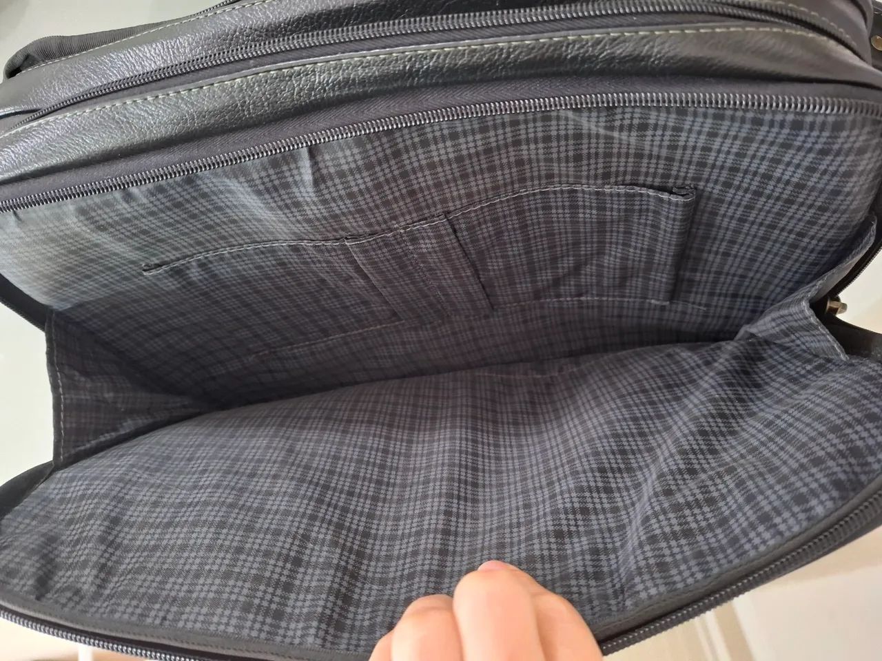 Bolsa executiva de couro - Foto 5