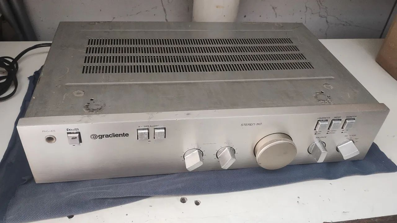 Amplificador gradiente modelo 86 - Foto 3