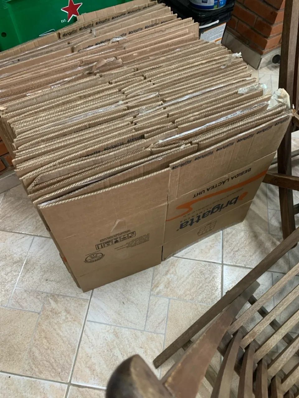 Caixa de papelão reforçada 