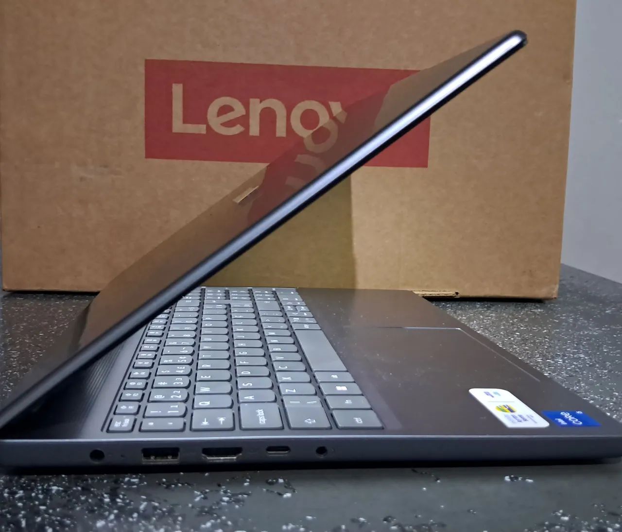 Notebook LENOVO IDEA PAD Slim3 - Foto 4