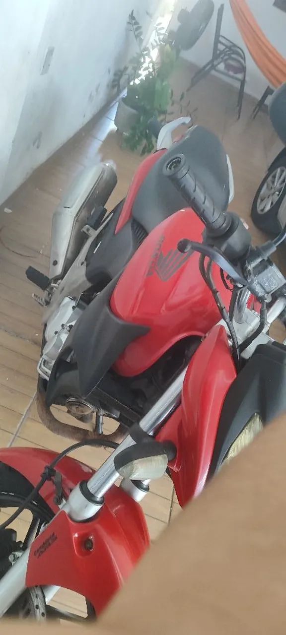 CB300 - Foto 2