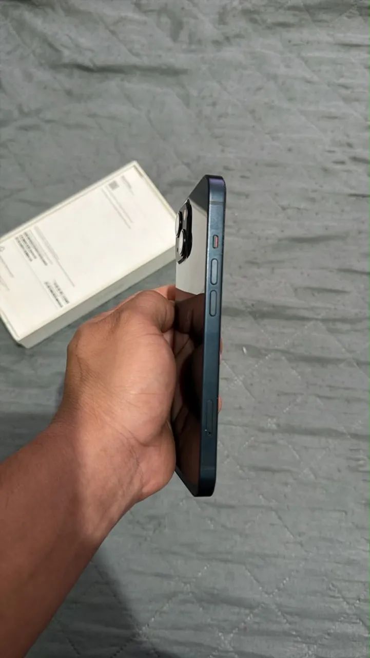 iPhone 13 azul marinho  - Foto 2