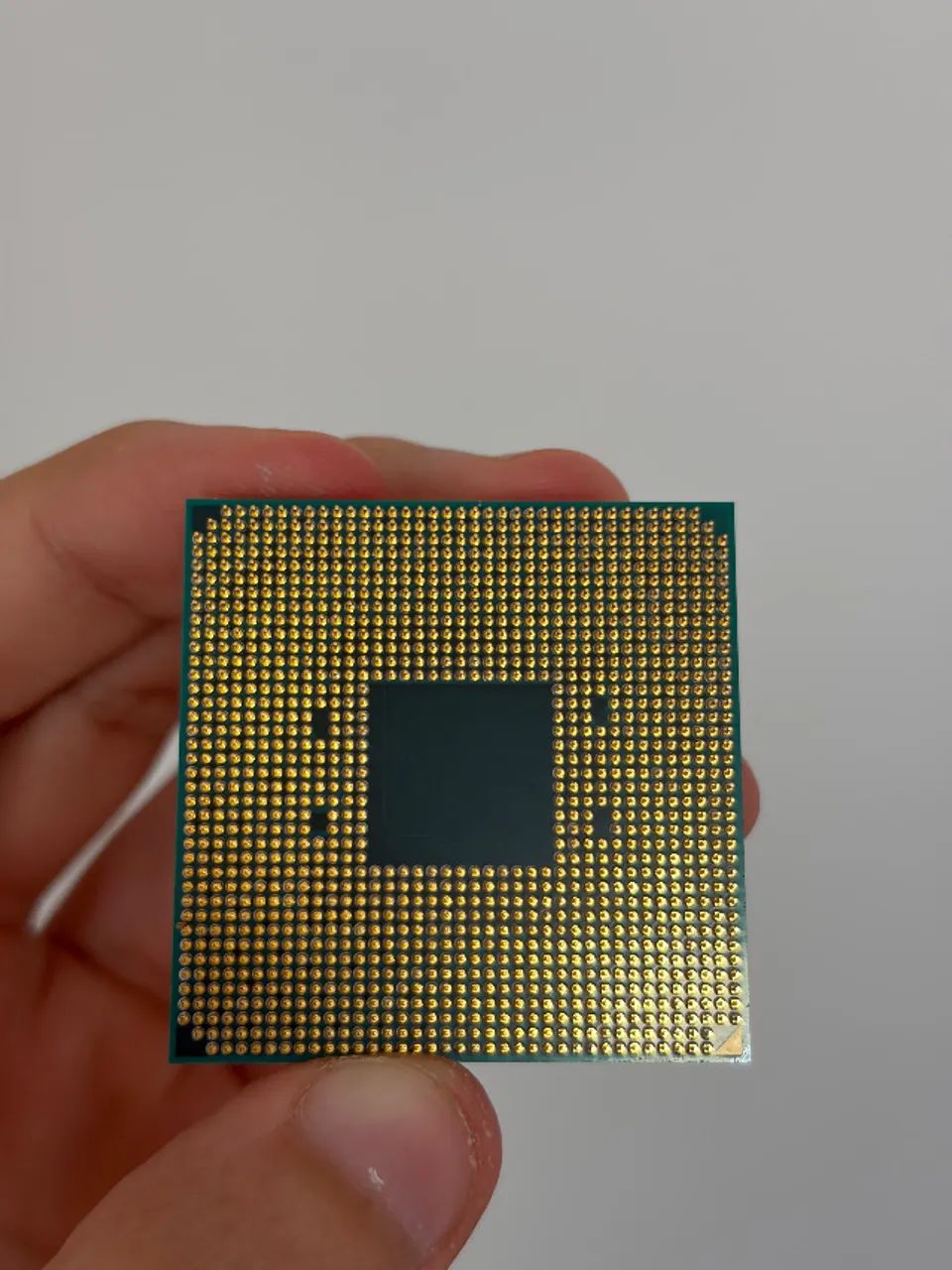 AMD Ryzen 5 2600 usado - Foto 3