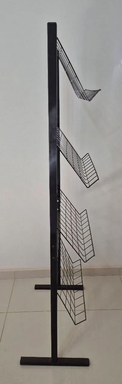 Expositor com 4 bandejas - Foto 2