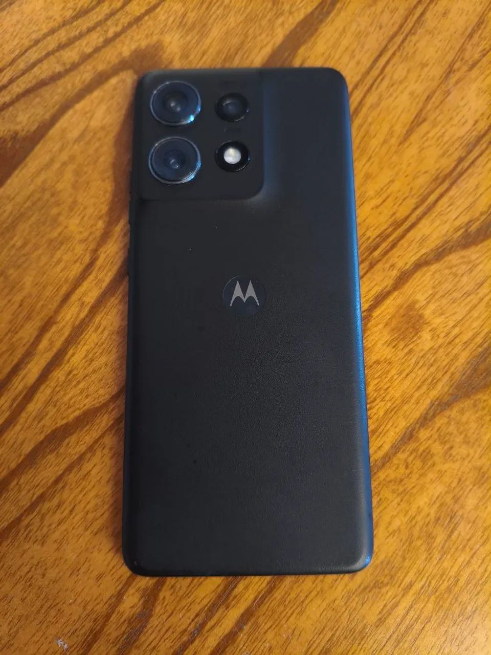 Motorola Edge 50 Pro - Foto 2