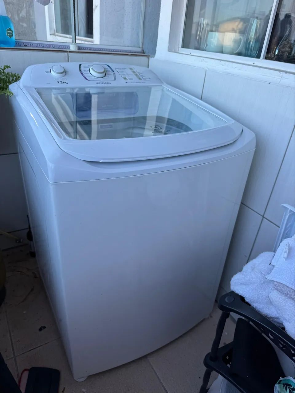 Seu conforto tá aqui. Adeus lavar roupa na mão! Máquina de lavar ELETROLUX 13KG JET&CLEAN  - Foto 2