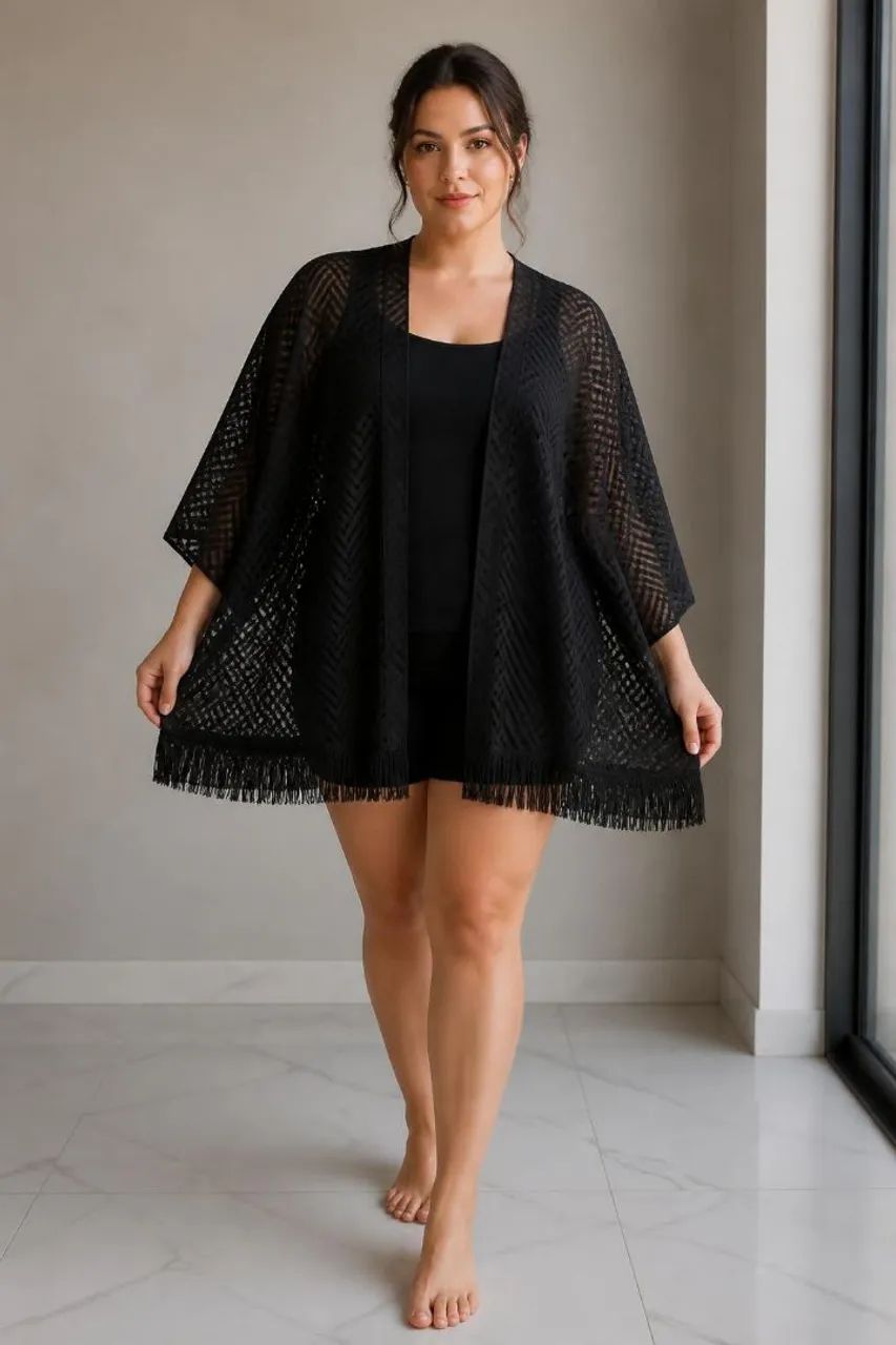 Kimono Poncho Preto Vazado