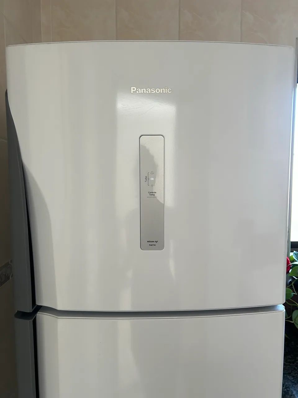 Geladeira PRATICAMENTE NOVA