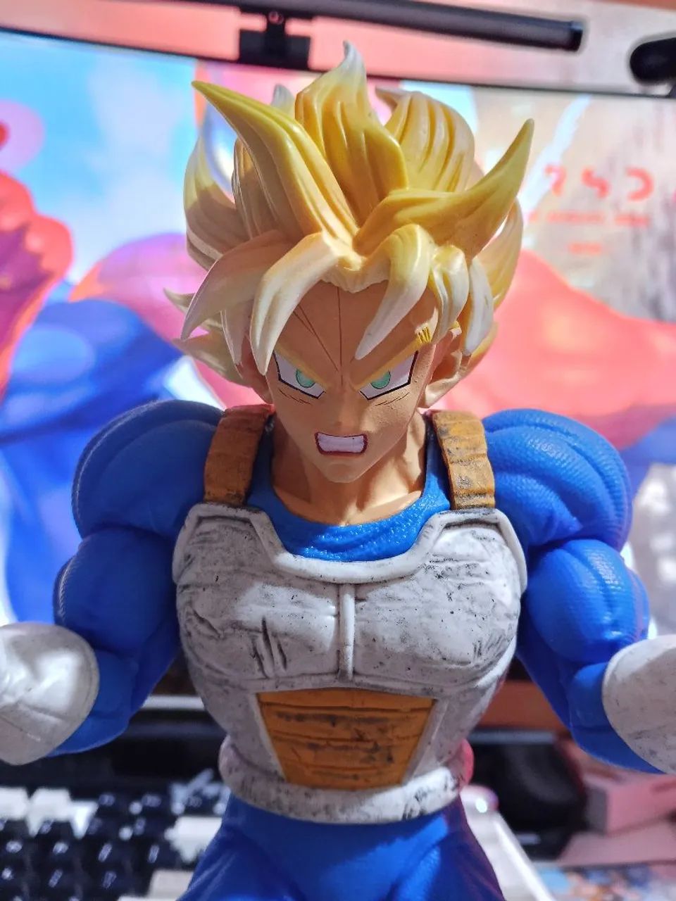 Action figure Goku SSJ (Daisan Dankai) - Foto 2