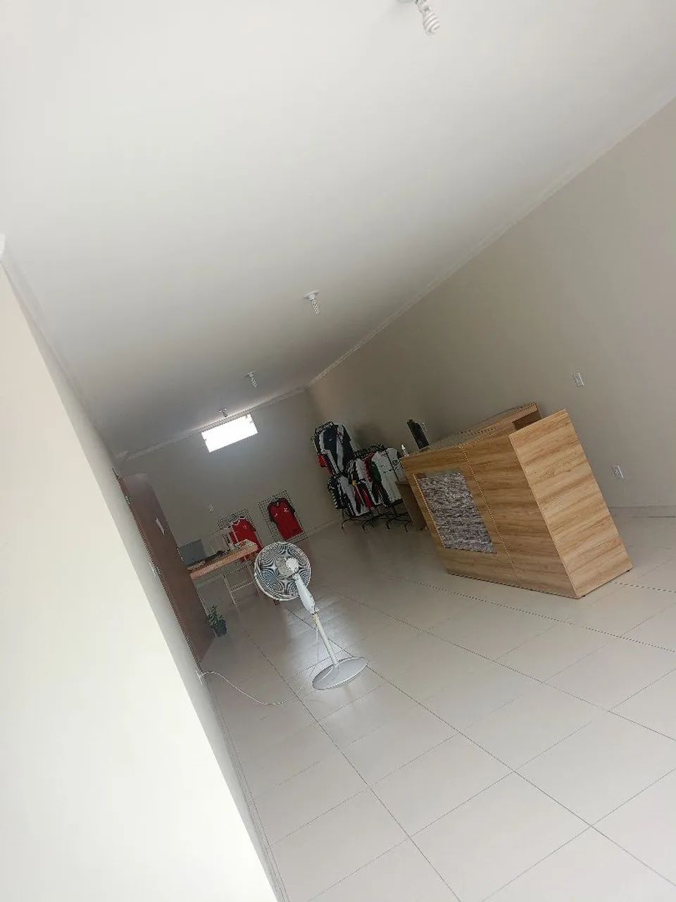 Sala grande , comercial  - Foto 4