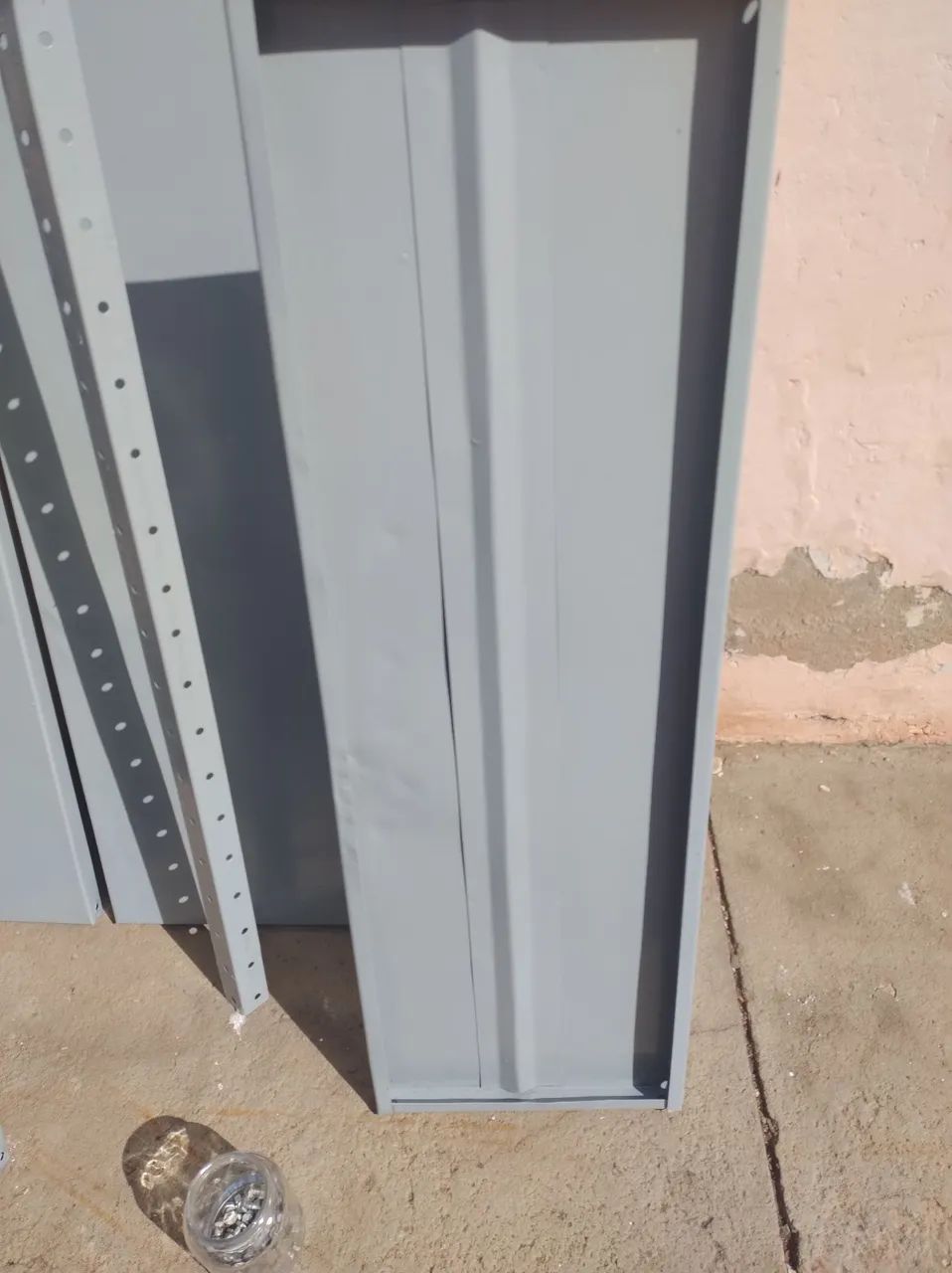 Prateleira de aço: 1,97 x 0,92 x 0,29m