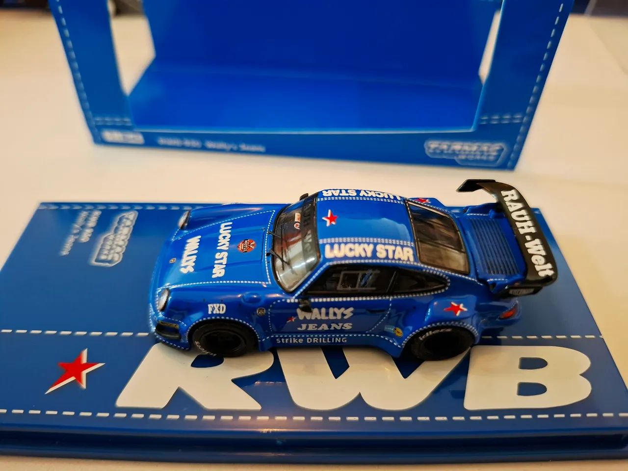 Miniatura Porsche RWB 993 Edição Limitada!!! - Foto 3