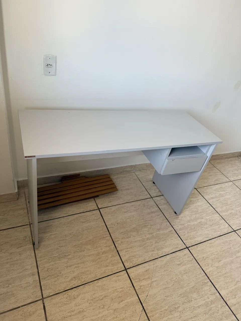 Mesa de estudo - Foto 3