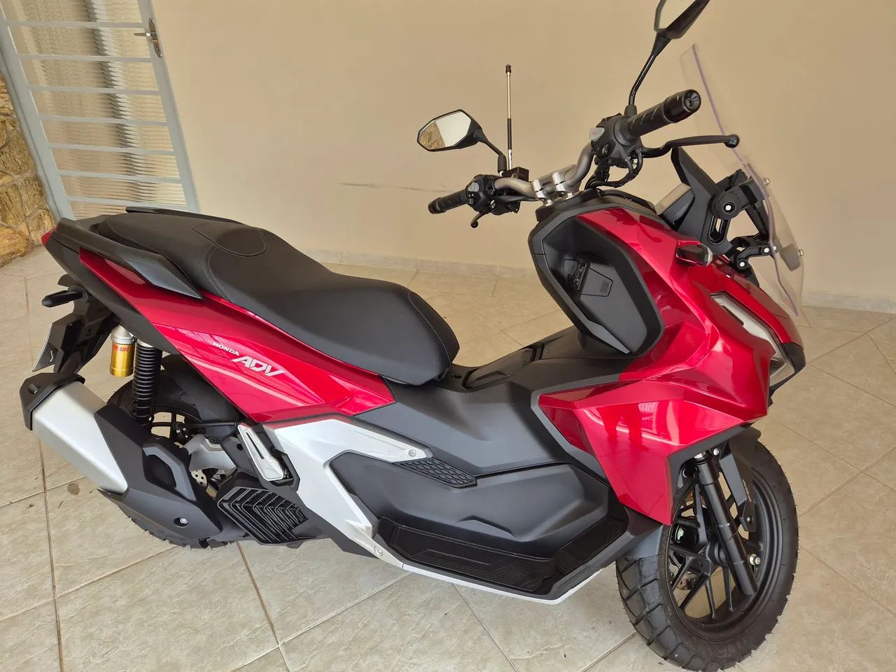 ADV 160 NOVÍSSIMA 2025
