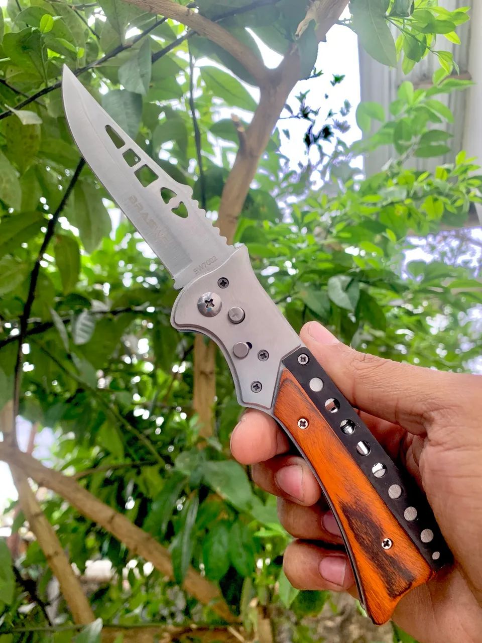 Canivete Tático Automático 25cm - Potência, Precisão e Estilo