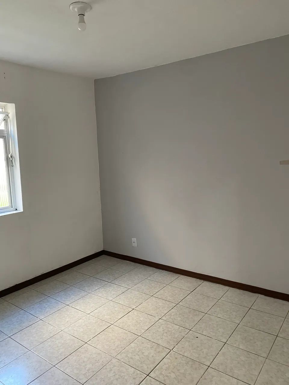 Alugo apto - Foto 2