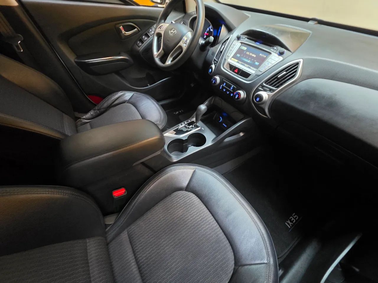 Hyundai ix35 GLS 2.0 16V 2WD Flex Aut., foto 14 de 20