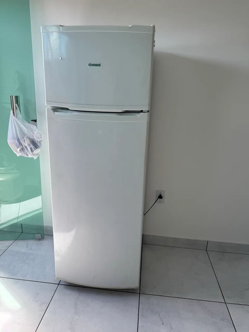 Geladeira consul branca 2 portas - Geladeiras e Freezers - Bela Vista l ...
