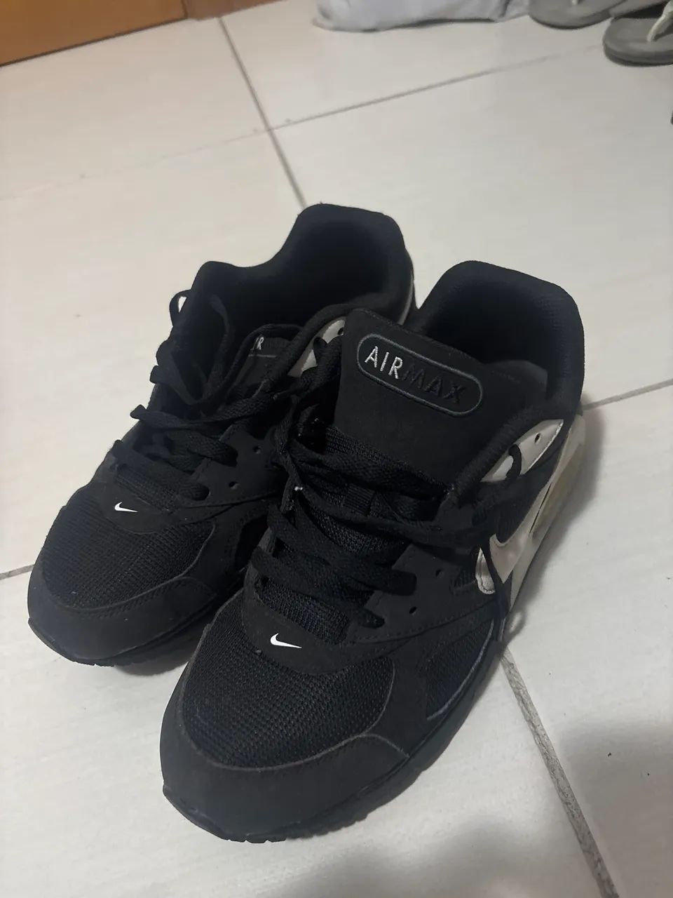 AIR MAX PRETO E BRANCO 100% ORIGINAL - Foto 2
