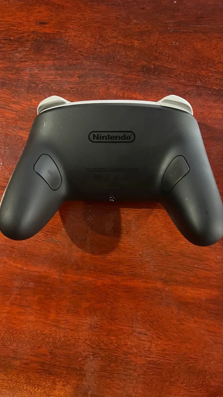 Pro controle Nintendo Switch 2 USADO