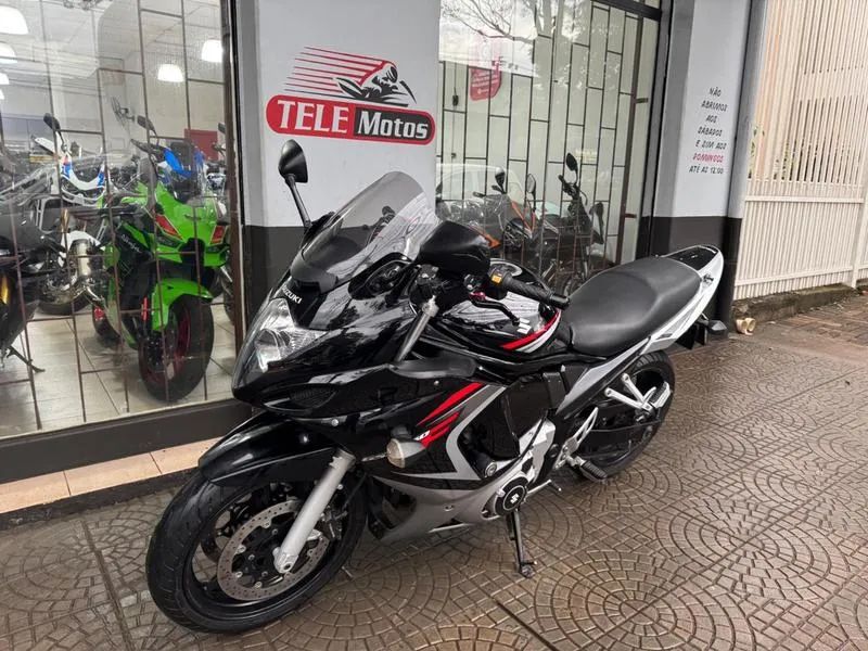 SUZUKI GSX 650F 2010 - Foto 4