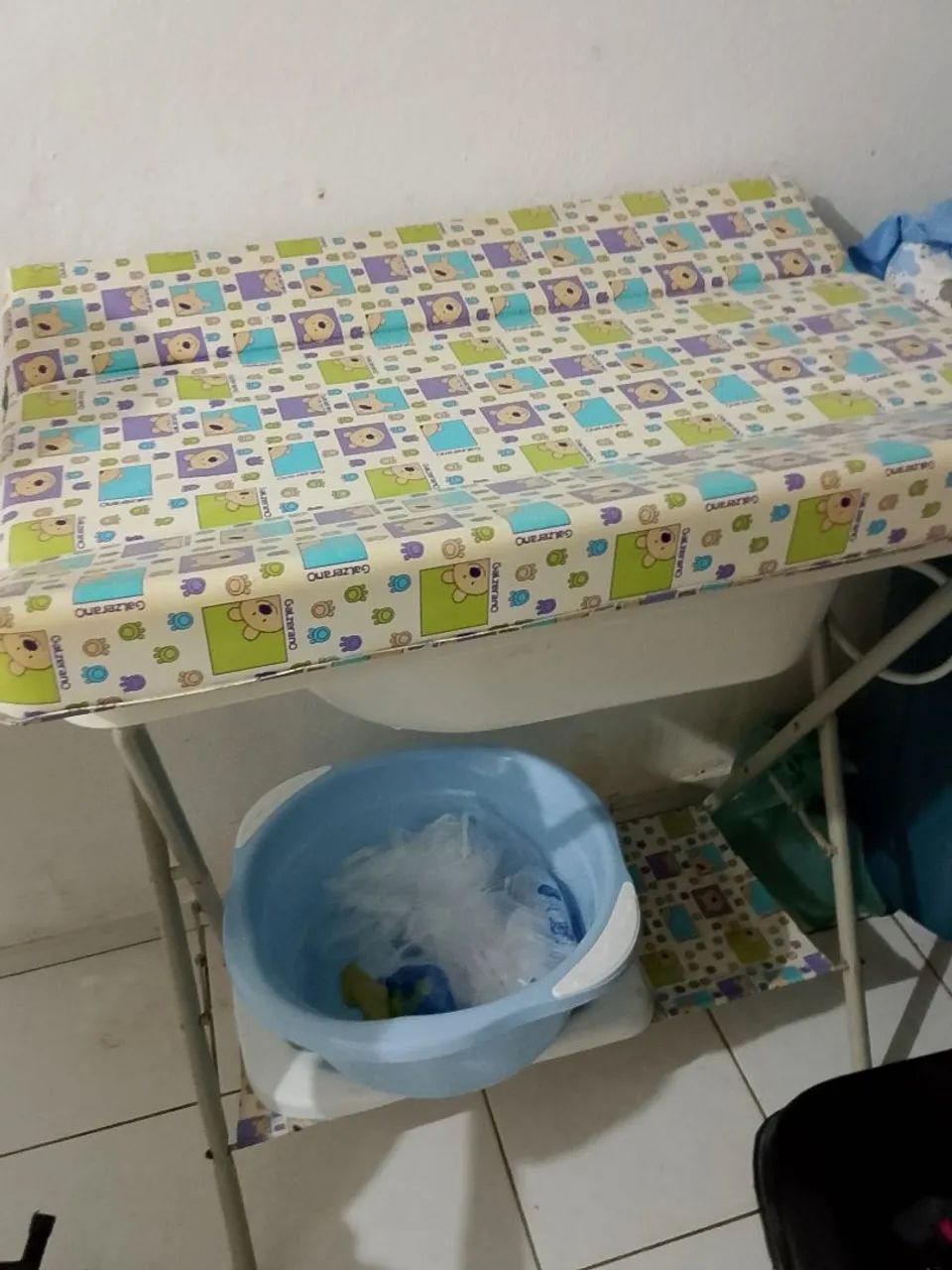 Banheira e trocador junto 