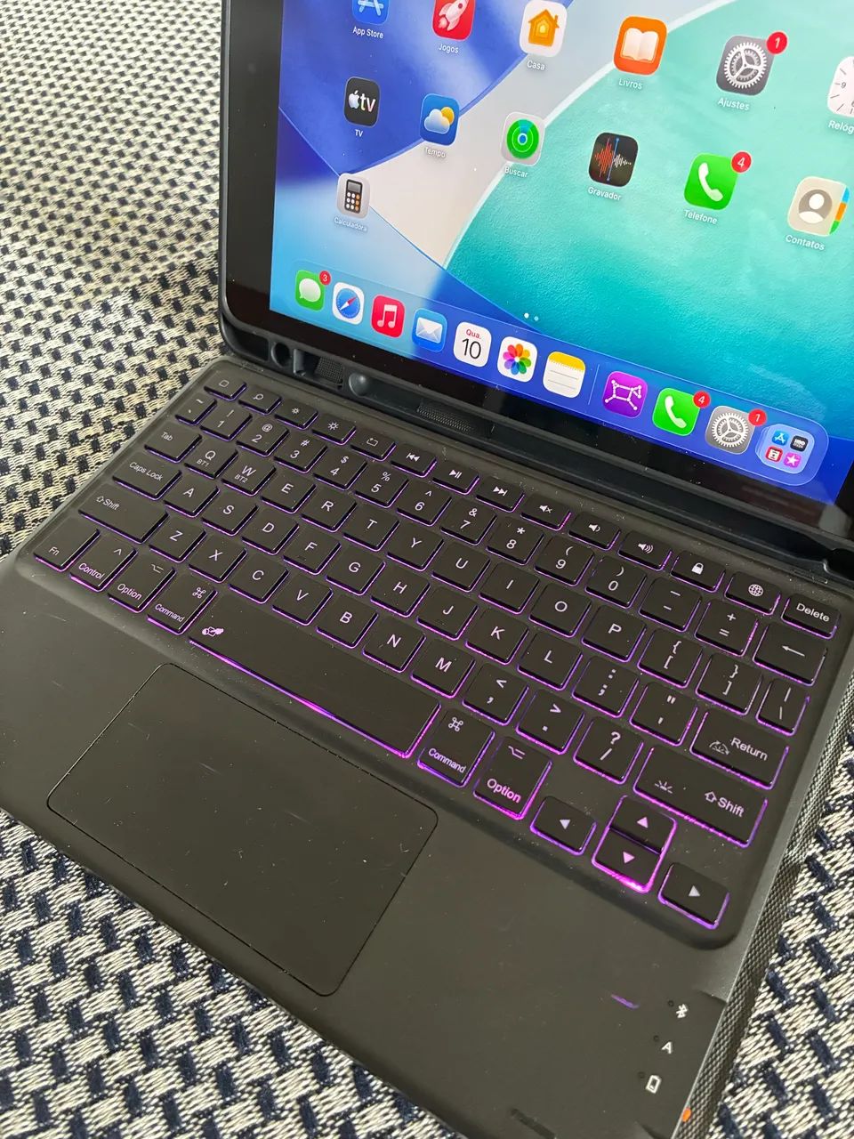 iPad 9 geração + Apple Pencil + teclado - Foto 3