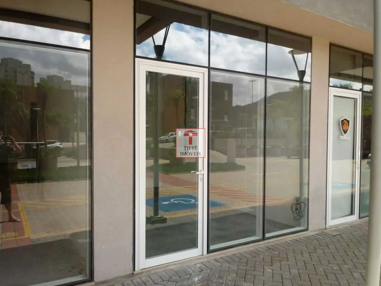 Sala, Centro de Apoio I (Alphaville) - Santana de Parnaíba - Foto 2