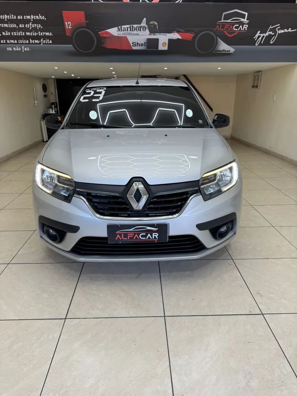 Renault Logan 2023