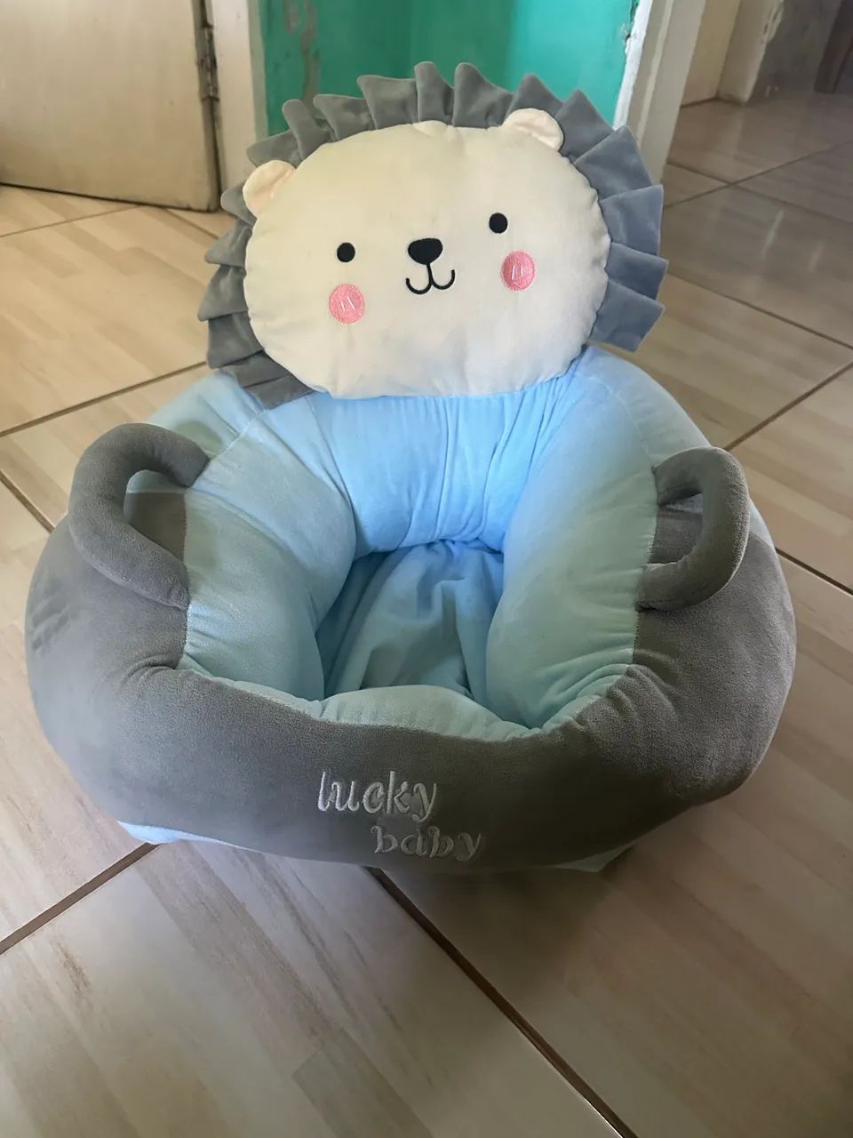 Sofá de apoio infantil 