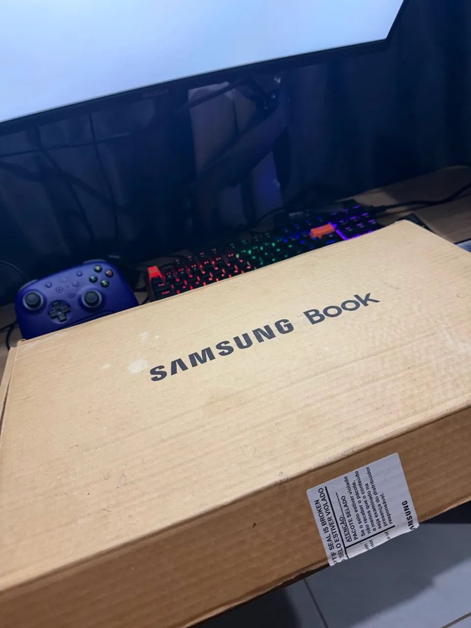 Samsung Book 