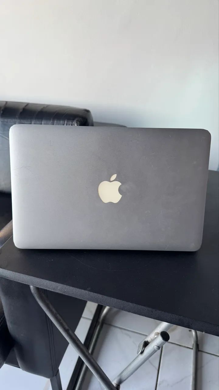 Notebook MacBook Air 11 i5 4Gb ssd 512gb  - Foto 3