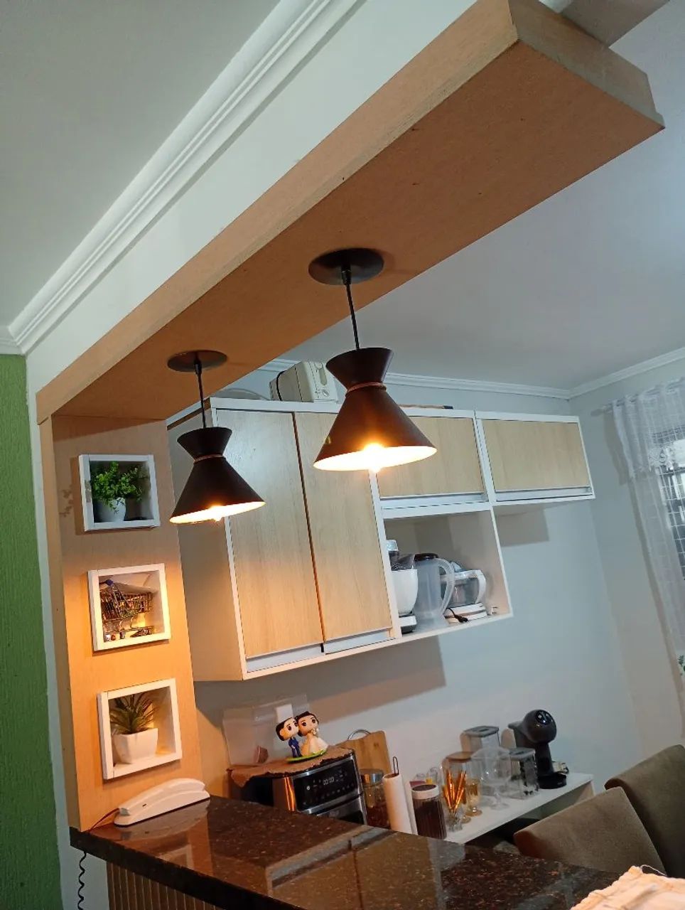 Lustre MDF com lustre 