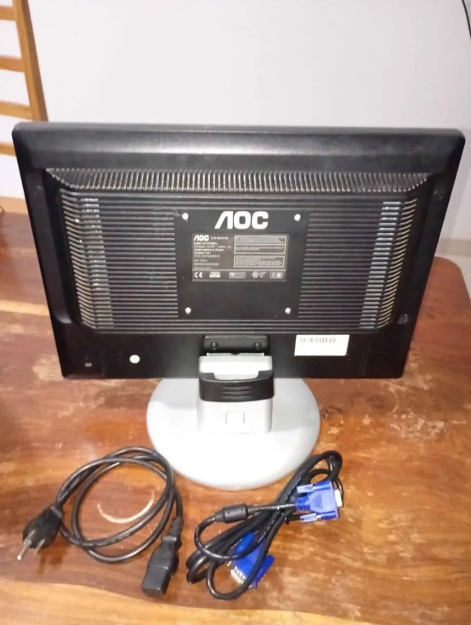 AOC 17-Inch Monitor65713023305219122