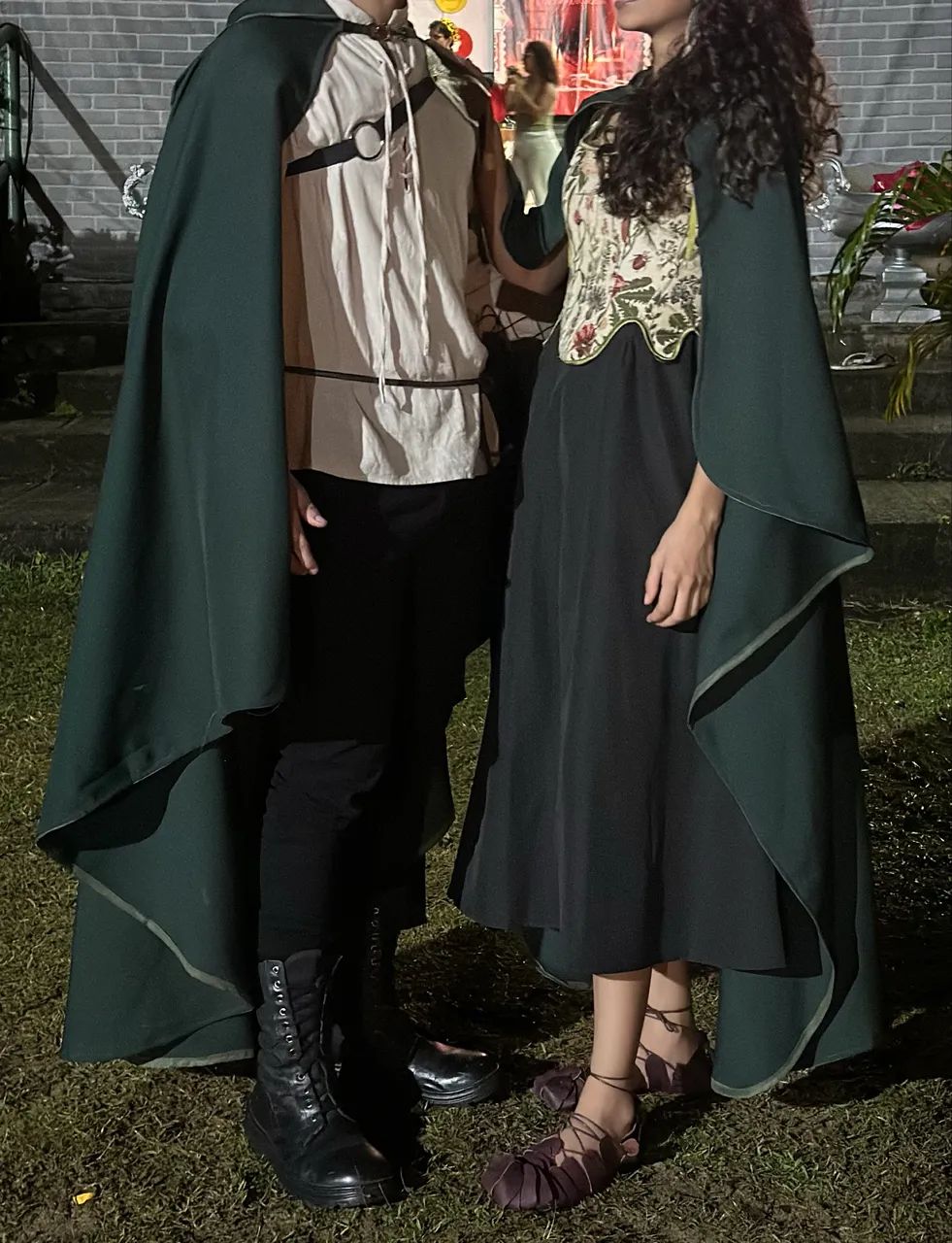 Capa Medieval com capuz - Verde musgo