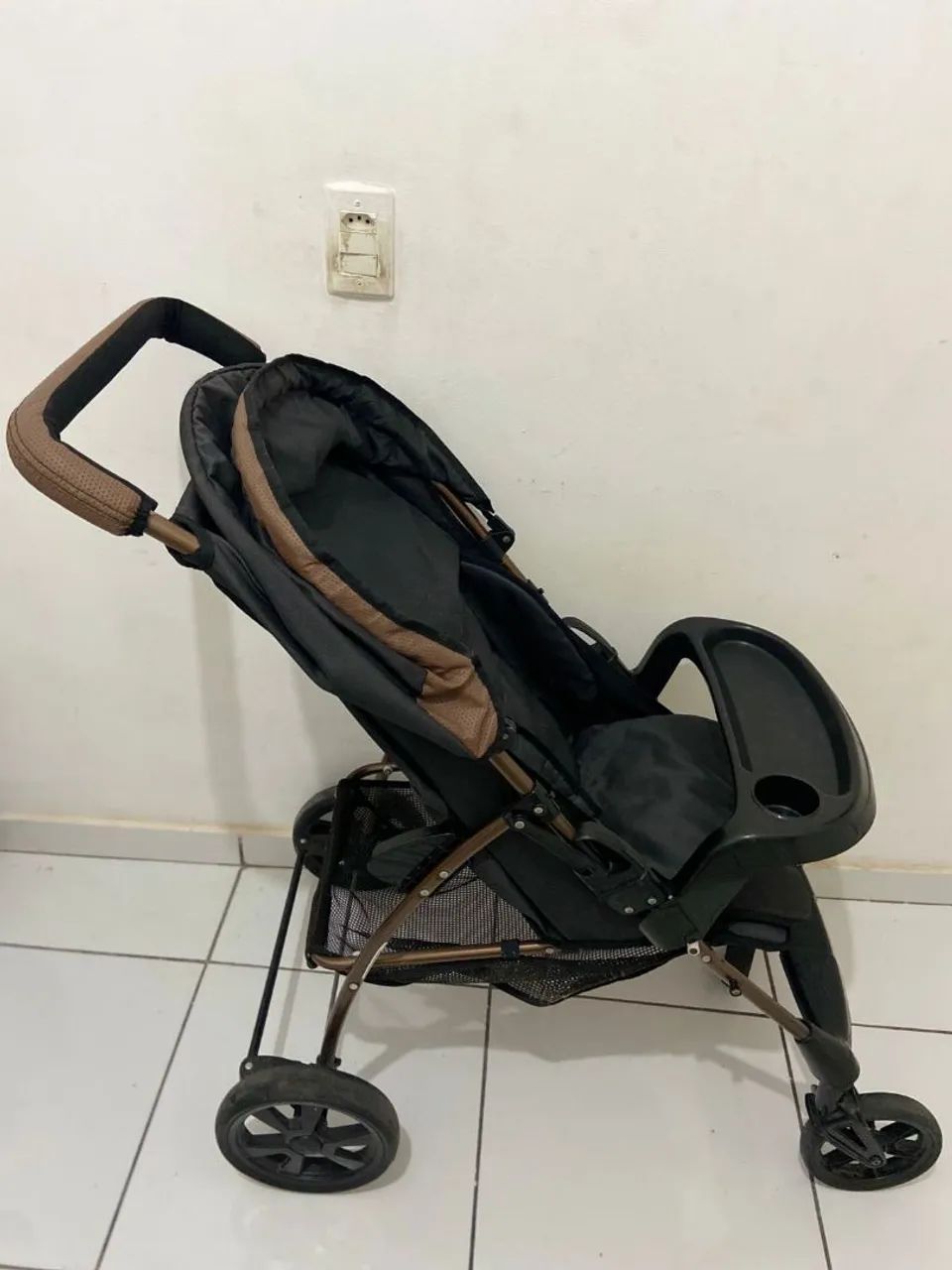 Vende-se carrinho de bebê 