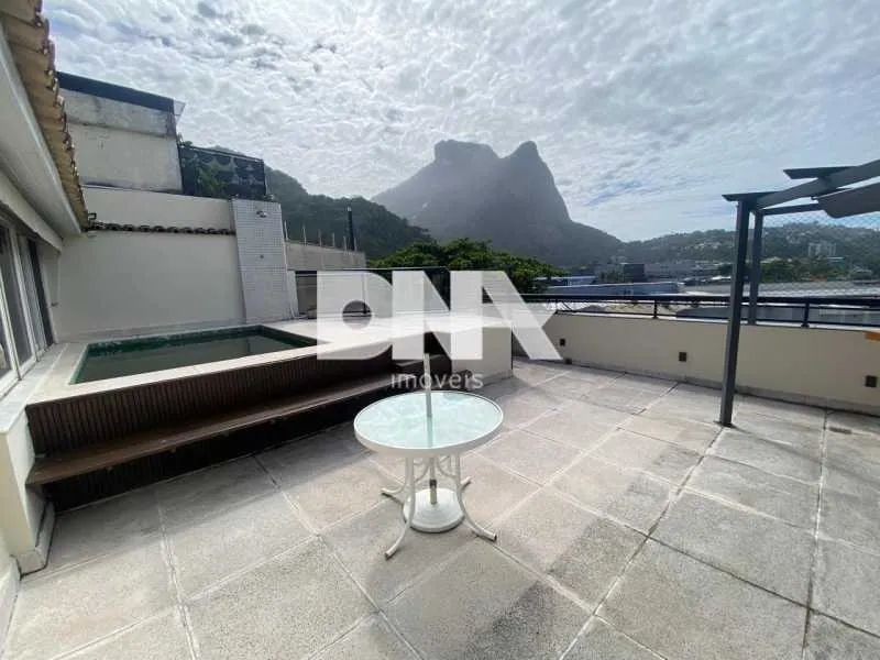 Cobertura : Linear / Residencial / Barra da Tijuca