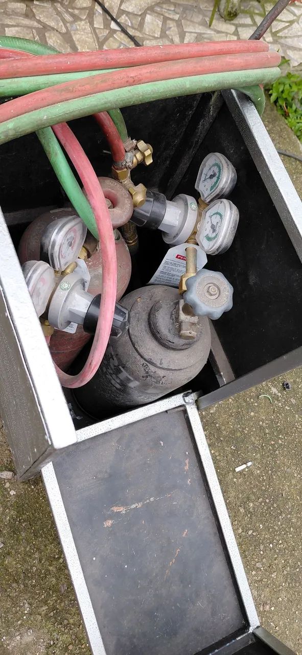 Equipamento para refrigeração completo pouco usado torrando 