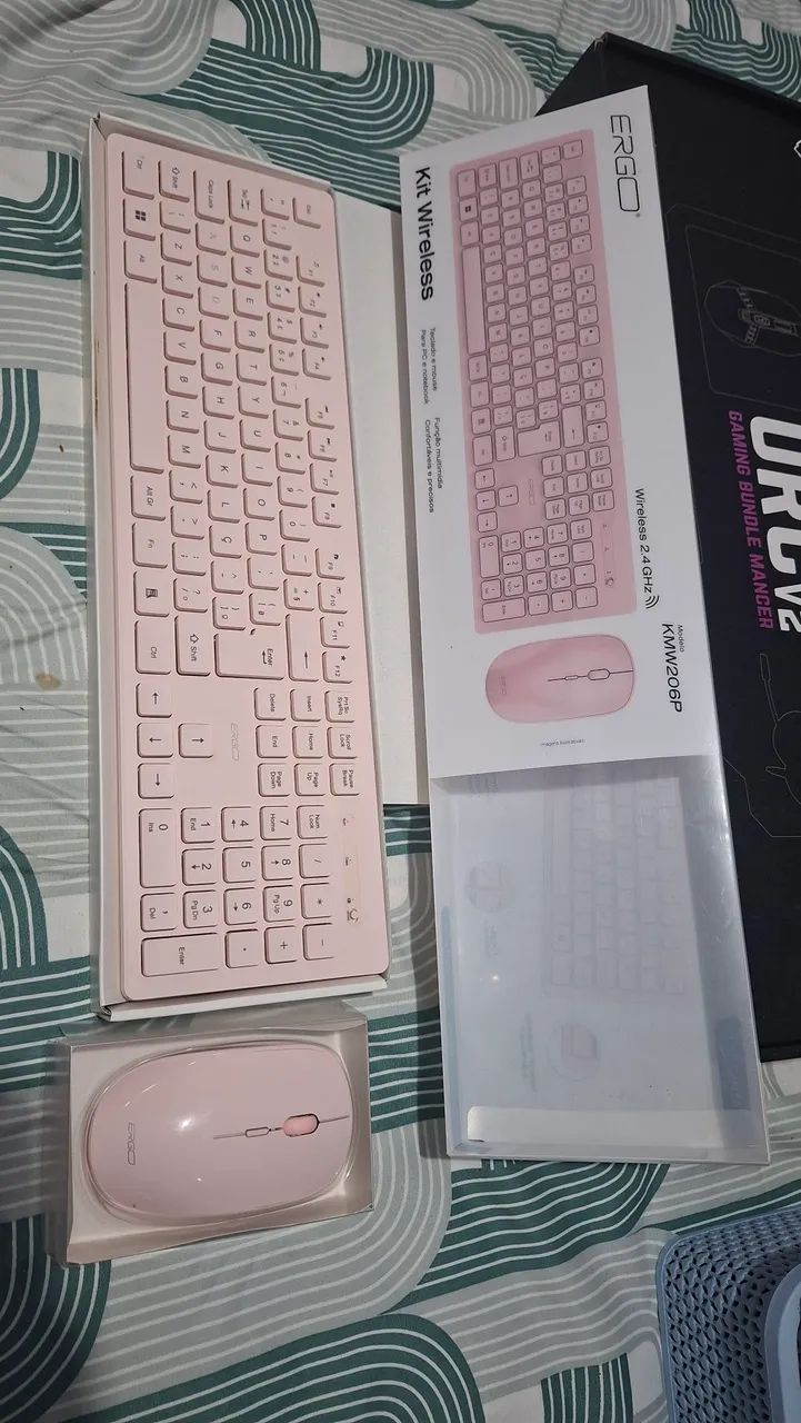 Teclado e mouse bluetooth 