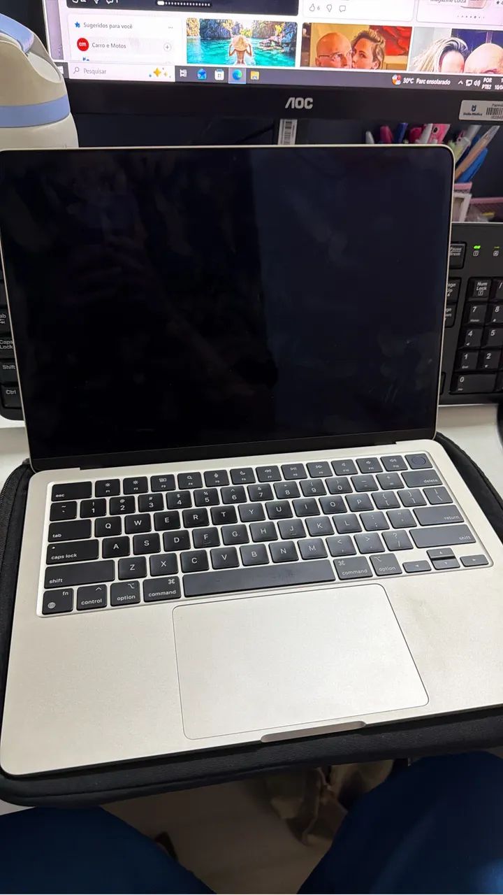 MacBook M 2 