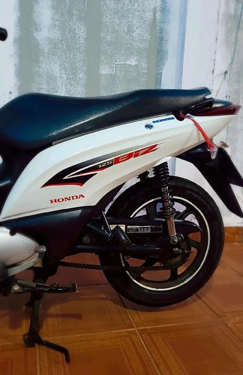 Honda biz  - Foto 4