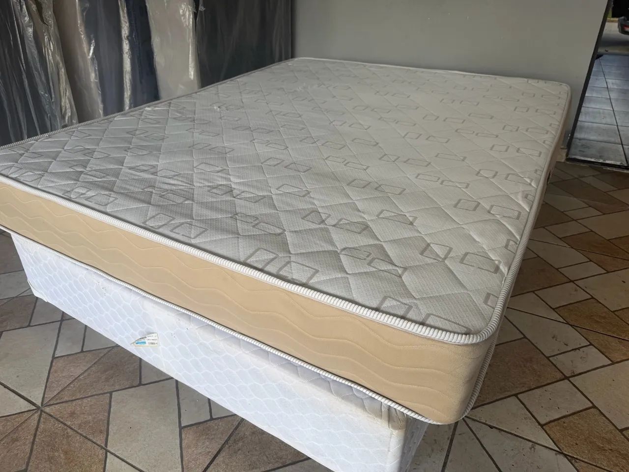 Cama box mas colchão Queen  - Foto 3