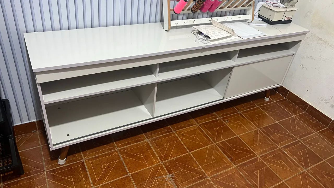 Rack para sala de TV 1,80 X 0,40