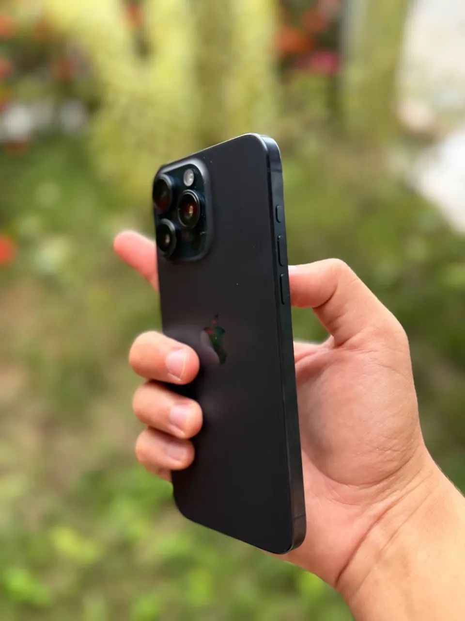 iPhone 15 Pro Max 256GB - Foto 2