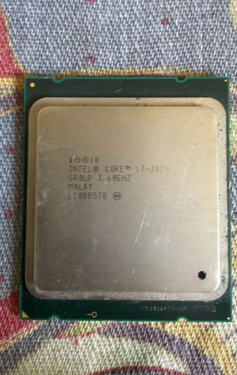 Processador i7 3820.  3.6GHZ LGA 2011