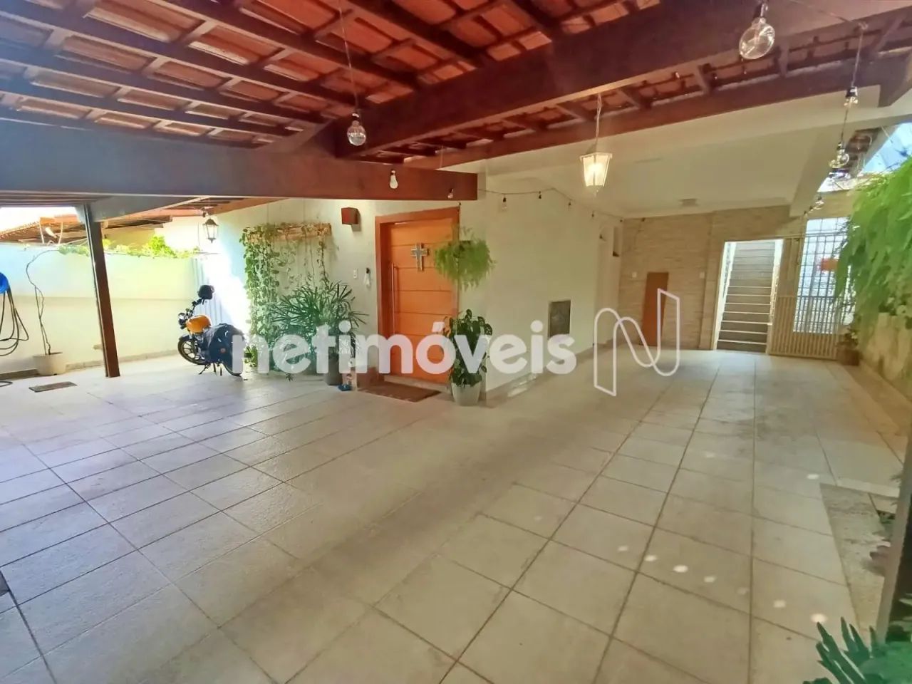 CASA LINEAR - PROXIMO AO CLUBE JARAGUÁ - Foto 2