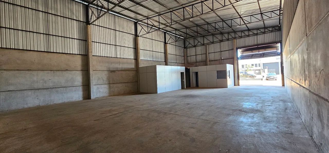 Barracão alugo