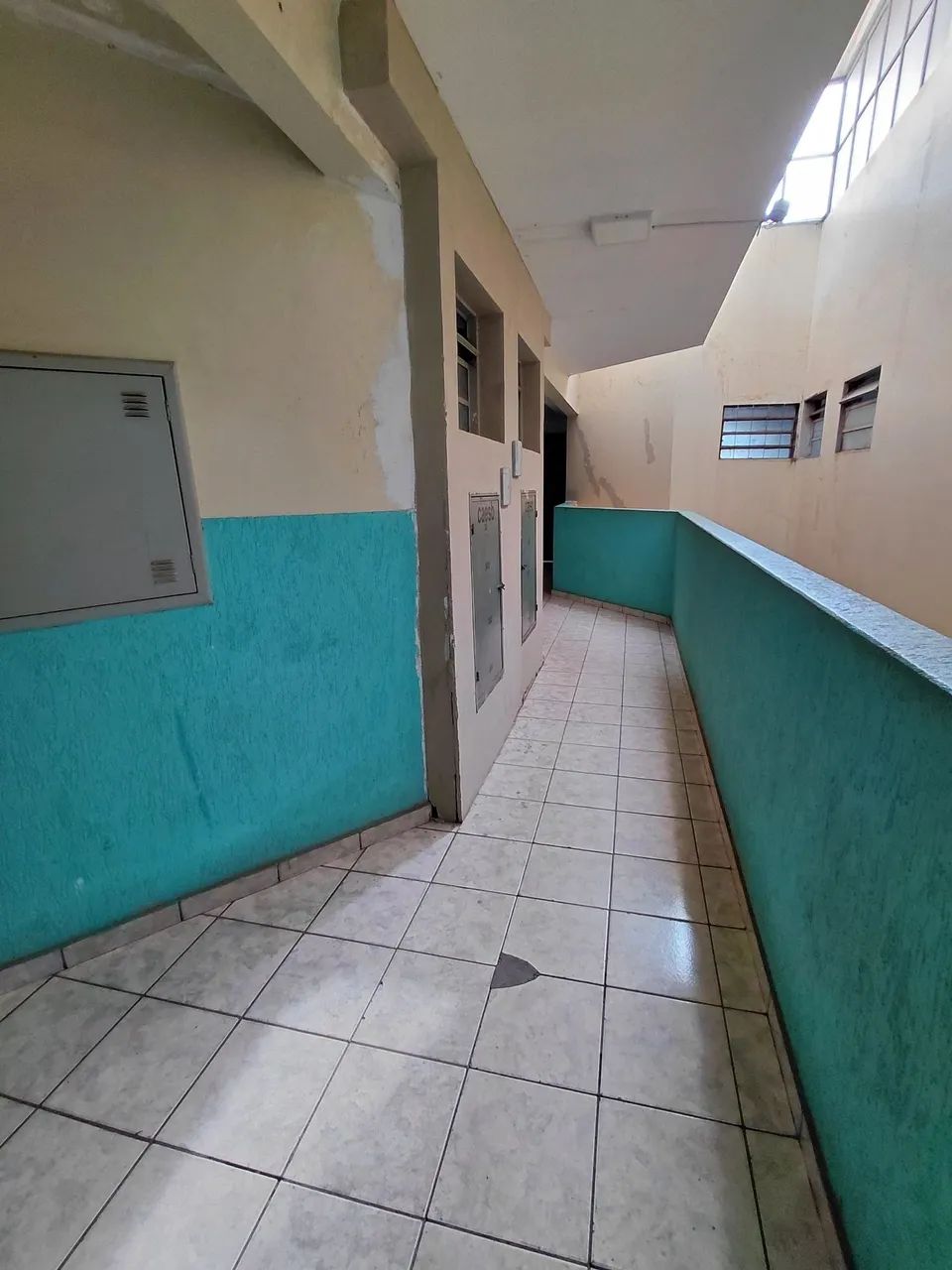 QE 40 apartamento 3 cômodos com varanda Oportunidade! - Foto 2