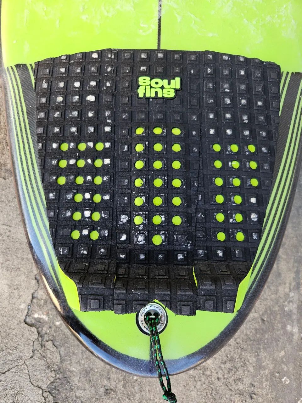 Prancha de surfe 6,3 × 40L + copinho FCS original  - Foto 3